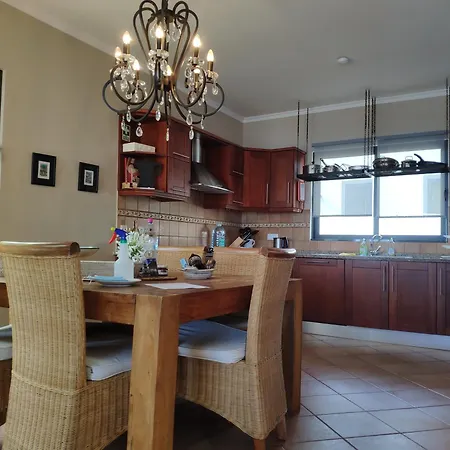 17 ° West, Lux. Inf. Pool Villa, 5 Minutes To The Sandy Beach, Wifi *