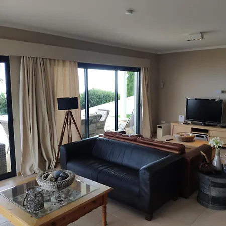 17 ° West, Lux. Inf. Pool Villa, 5 Minutes To The Sandy Beach, Wifi Villa *