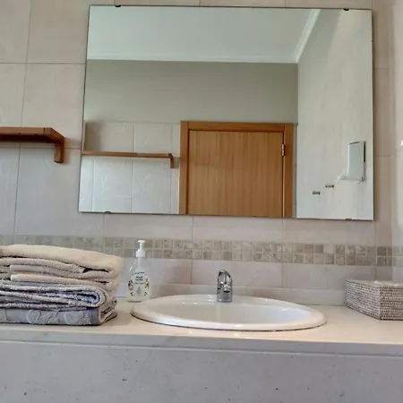 17 ° West, Lux. Inf. Pool Villa, 5 Minutes To The Sandy Beach, Wifi Estreito Da Calheta