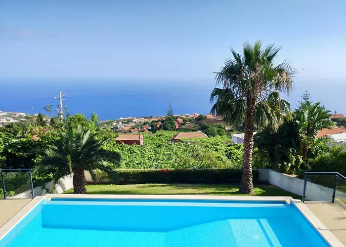 17 ° West, Lux. Inf. Pool Villa, 5 Minutes To The Sandy Beach, Wifi Villa