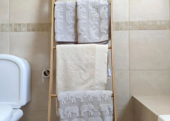 17 ° West, Lux. Inf. Pool Villa, 5 Minutes To The Sandy Beach, Wifi Вилла *