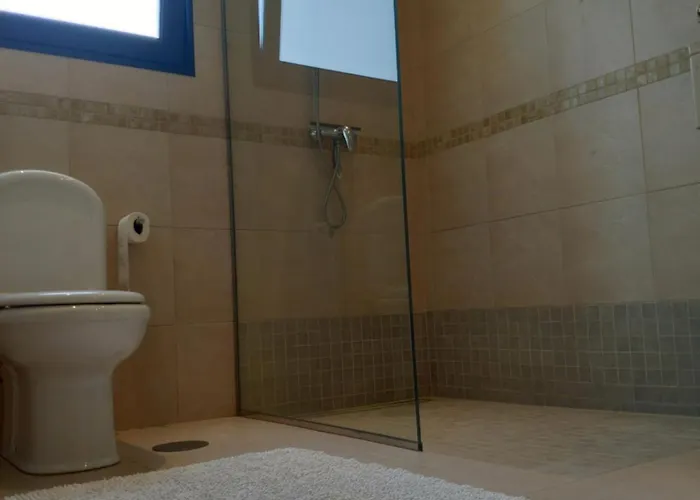 17 ° West, Lux. Inf. Pool Villa, 5 Minutes To The Sandy Beach, Wifi Вилла *