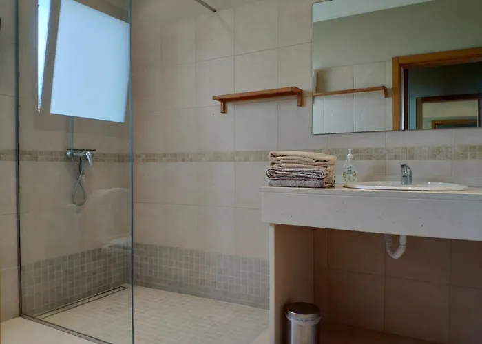 17 ° West, Lux. Inf. Pool Villa, 5 Minutes To The Sandy Beach, Wifi *